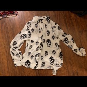 Skull shirt